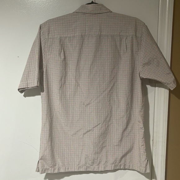 Dockers Men Button Up Short Sleeve Shirt Size Medium - Picture 7 of 8
